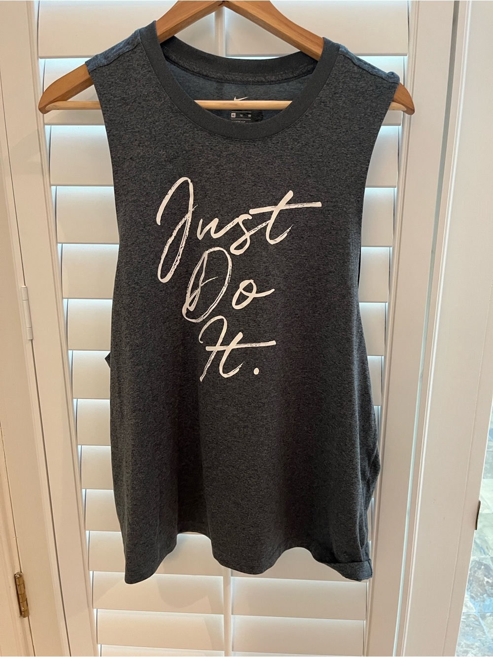 Nike Women’s Dark Gray 'Just Do It.' Muscle Tank XL